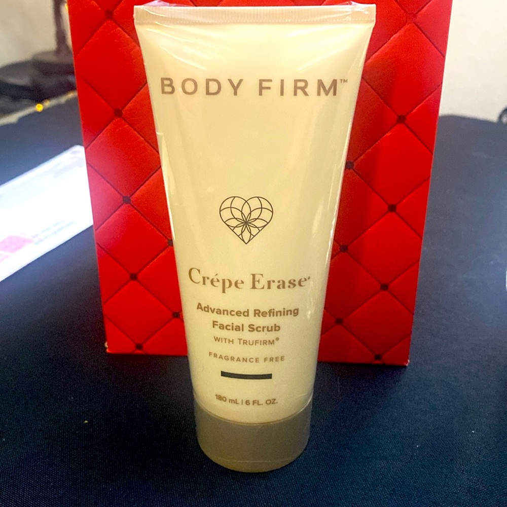 Crepe Erase  advanced refining facial scrub fragrance free New sealed